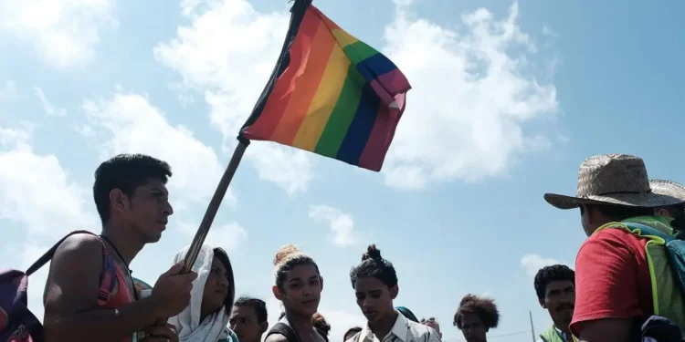 Venezuela capacita a personal de salud para evitar discriminación a personas transgénero