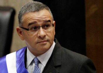 El expresidente de El Salvador Mauricio Funes es condenado a 8 años de cárcel por lavado de dinero