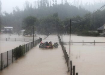 Temporal en Chile deja un muerto y se amplía zona de catástrofe hacia el centro del país