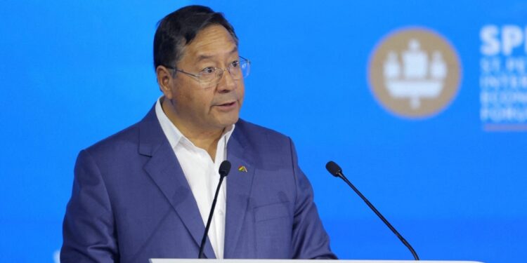 Fuerzas Armadas de Bolivia se movilizan en La Paz ante crecientes temores de golpe