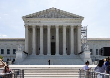 ¿Qué significa el fallo de obstrucción de la Corte Suprema de EEUU para los casos de los disturbios del 6 de enero?