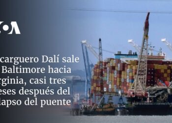 El carguero Dalí sale de Baltimore hacia Virginia, casi tres meses después del colapso del puente