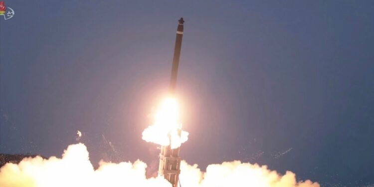 El gasto en armas nucleares alcanzó los 91.400 millones de dólares en 2023, según un organismo de control