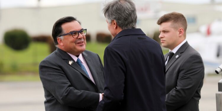 EEUU prevé participación masiva en elección. Amenazan a Machado.