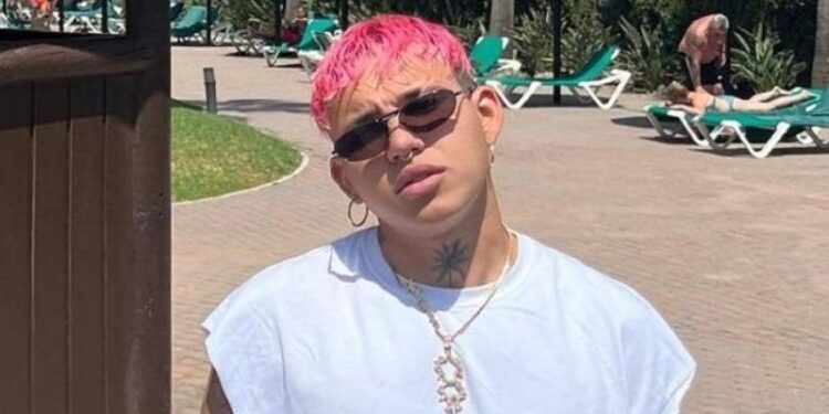 Beéle confirmó que le fue infiel a su esposa y aseguró que está arrepentido