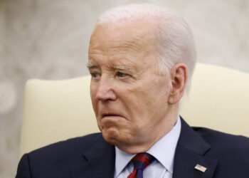 Biden lleva «escondido» cinco días mientras se prepara con 16 asistentes para el debate con Trump