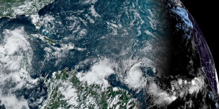 Beryl se convierte en huracán en el Atlántico rumbo hacia el Caribe; pudiera alcanzar la categoría 3