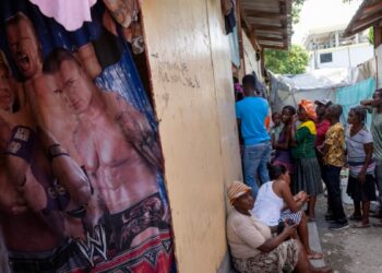 Temperaturas extremas llegan a Estados Unidos, las autoridades buscan medidas para evitar que aumenten muertes en los lugares de trabajo.