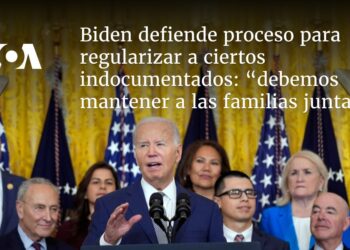 Biden defiende proceso para regularizar a ciertos indocumentados: “debemos mantener juntas a las familias”
