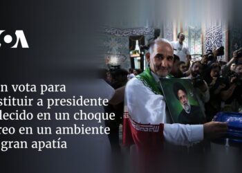 Irán vota para sustituir a presidente fallecido en un choque aéreo en un ambiente de gran apatía