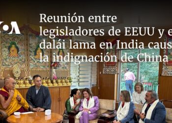 Reunión entre legisladores de EEUU y el dalái lama en India causa la indignación de China