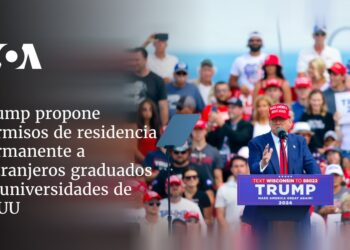 Trump propone permisos de residencia permanente a extranjeros graduados de universidades de EEUU