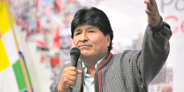 Evo Morales denuncia que se gesta un «golpe de Estado» tras despliegue «irregular» de soldados