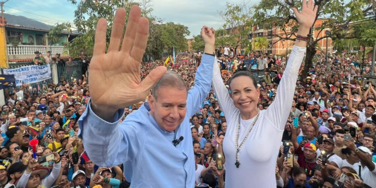 Edmundo González ya se encuentra en Puerto Ordaz para reunirse con trabajadores de Guayana