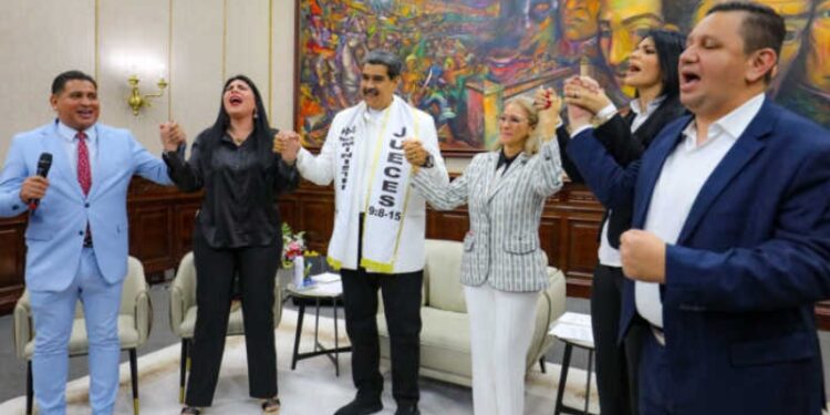 Nicolás y los apóstoles – DolarToday