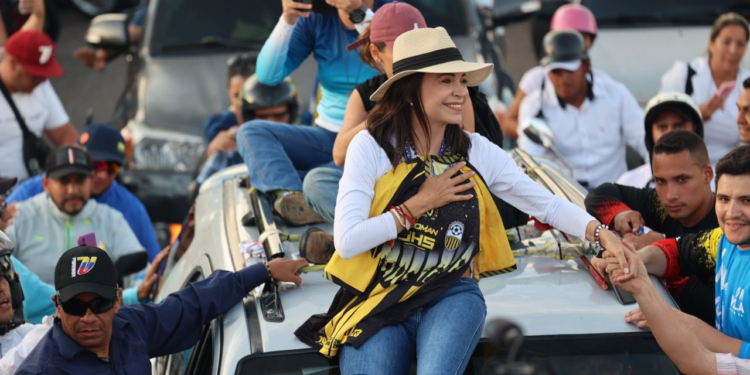María Corina Machado colmó las calles de San Cristóbal, en el estado Táchira [VIDEOS]
