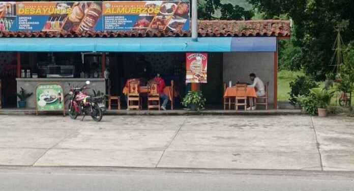 Seniat cerró el restaurante “El Sabor de Mi Pueblo”, donde comió María Corina Machado y su equipo camino a Mérida