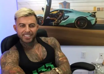 Amadeo Llados se enfrenta a una megademanda de más de 1.000 personas por «Estafa Piramidal y Delito de Odio»