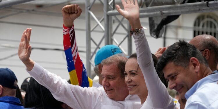 La oposición venezolana rechaza firmar un acuerdo para reconocer las elecciones de julio