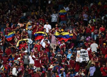 ¿Cuál jugador fue el que más llevaron los venezolanos en sus camisetas en el juego contra Ecuador?