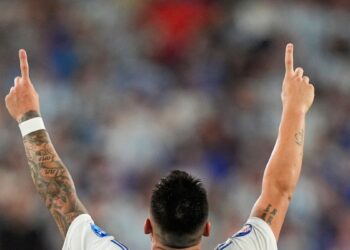 Argentina vence con doblete de Lautaro Martínez a Perú, que cae eliminada de la Copa América