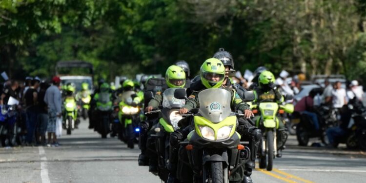 Colombia retiene a venezolano buscado por su país que pertenecería al Tren de Aragua