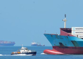 Canal de Panamá se acerca a la normalidad tras crisis por sequía