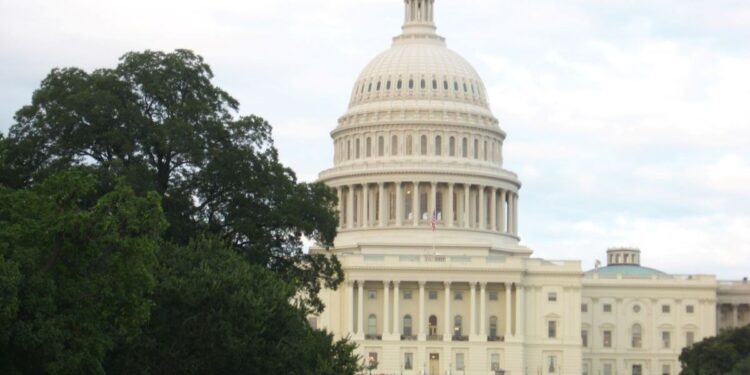 Legisladores de EEUU presentan resolución que exije elecciones libres en Venezuela