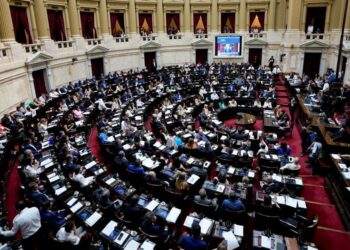 Congreso argentino se apresta a aprobar paquete de reformas de Milei