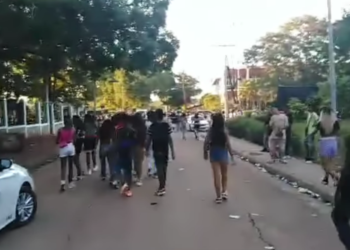 Nueve sería el número de fallecidos en altercado juvenil en La Habana, aunque autoridades lo niega