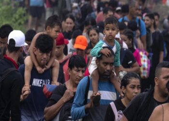Panamá y EEUU acuerdan repatriar migrantes que crucen la selva del Darién