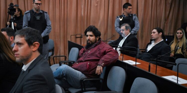 Inicia juicio a acusados de intento de homicidio de exvicepresidenta argentina Cristina Fernández