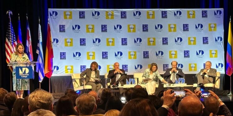 Líderes iberoamericanos analizan la mentira judicial en seminario del Grupo IDEA