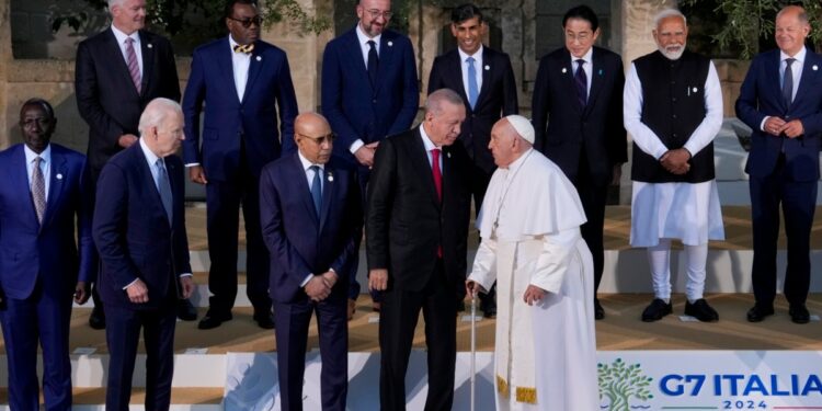 G7 se preocupa por observación electoral. Colapsa puente en la Lara-Zulia