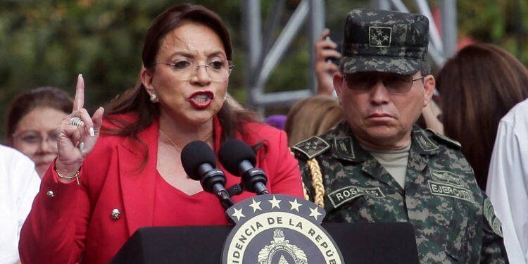 Honduras ordena ofensiva masiva contra las pandillas