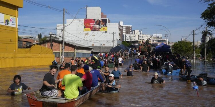 Brasil confirma 175 fallecidos y 38 desaparecidos por inundaciones