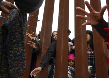 Piden cerrar la frontera tras asesinato de niña por parte de inmigrantes venezolanos en Texas