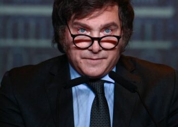 FMI pide a Argentina profundizar las reformas