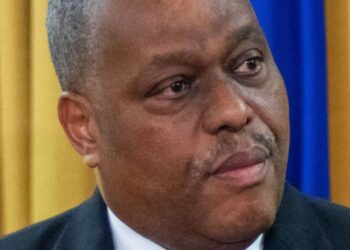 Nuevo primer ministro de Haití recibe el alta médica tras una crisis de asma