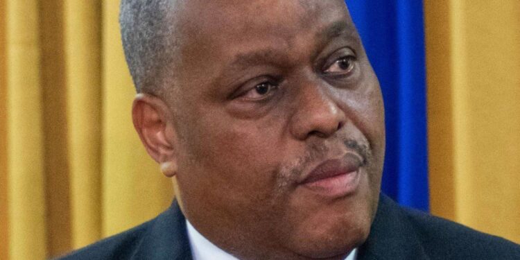 Nuevo primer ministro de Haití recibe el alta médica tras una crisis de asma