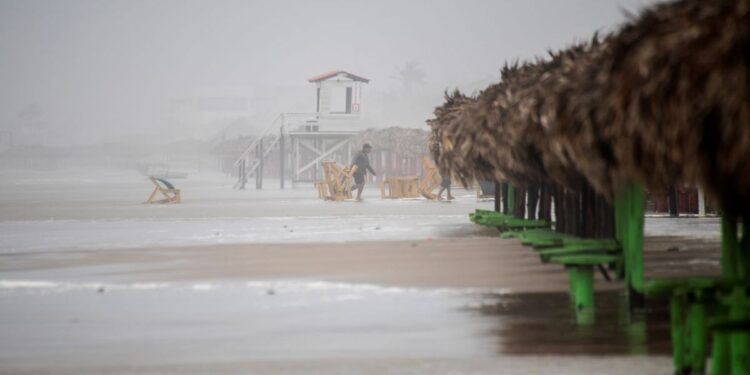 Al menos 4 muertos deja la tormenta Alberto al norte de México