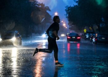 Se esperan tormentas tropicales en varias ciudades de Florida