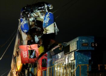 Dos muertos y nueve heridos en un accidente de tren en Chile