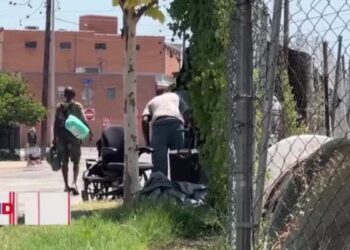 Dallas considera política hacia personas desamparadas tras fallo de Corte Suprema