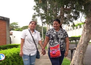 ONG da la mano a migrantes nicaragüenses LGBTQ para ser aceptados en la sociedad costarricense