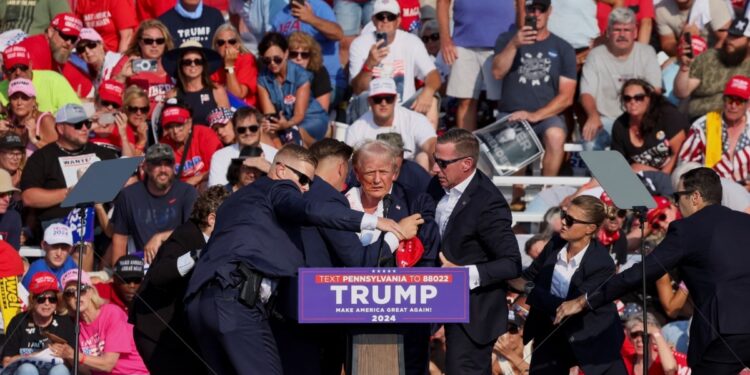 El Congreso exige explicación del Servicio Secreto por el tiroteo de Trump