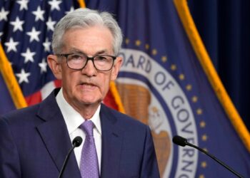 La Reserva Federal afirma que un índice aceptable de inflación y un mercado laboral robusto son claves para una economía fuerte