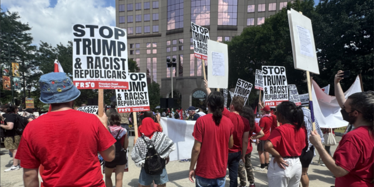 El intento de magnicidio contra Donald Trump acapara la esfera mediática.