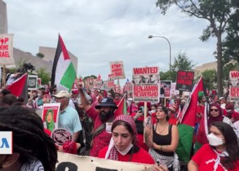 Manifestantes repudian visita de Netanyahu