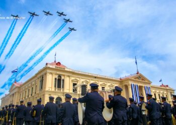 Como una buena decisión califican los salvadoreños al anuncio del presidente Biden